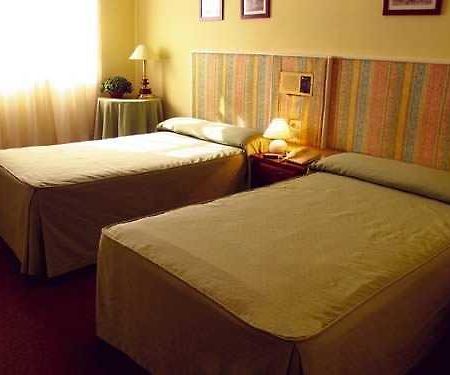 Hotel Casablanca Vigo Oda fotoğraf